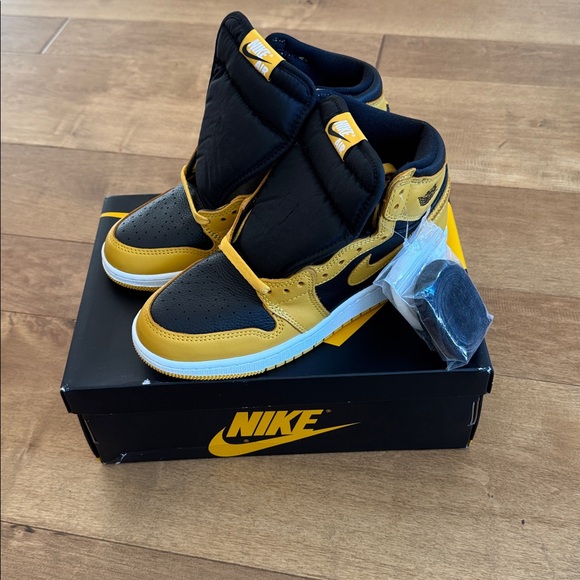 Nike Black and Gold High-Top Sneakers